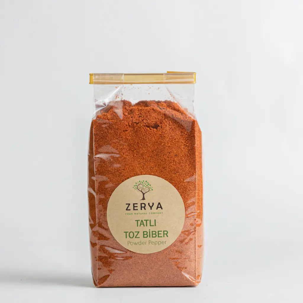 Zerya Tatlı Toz Biber – %100 Doğal & Katkısız Baharat | Yoğun Renk, Tatlı Aroma ve Sofra Lezzeti